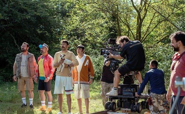 CEM YILMAZ'IN KARAKOMİK FİLMLER'İNDEN İLK KARELER