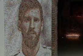 BİN ÇIKARTMA İLE MESSI PORTRESİ