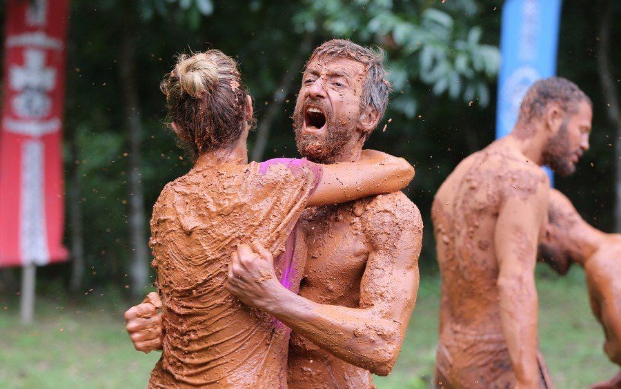 YUNUS GÜNÇE DÜNYAEVİNE GİRDİ