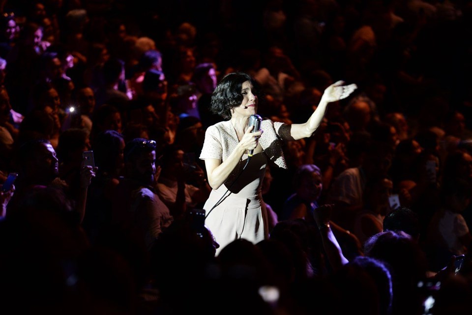 'DOĞÜM GÜNÜN KUTLU OLSUN MÜZEYYEN ABLA'