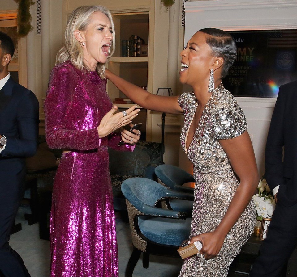 ÖDÜL TÖRENİ SONRASI PARTİDE COŞTULAR