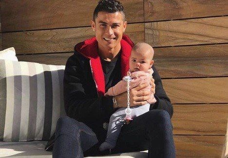 'ROMALDO'YA 5'İNCİ BEBEK GELİYOR'