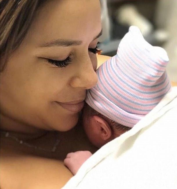 EVA LONGORIA 43 YAŞINDA İLK KEZ ANNE OLDU