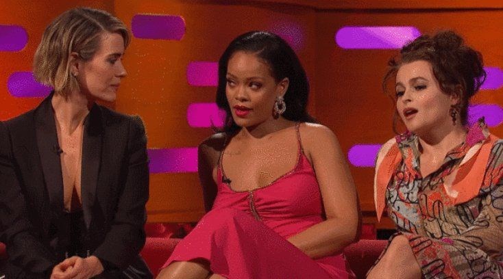 RIHANNA: BUNU ANNEM DE İZLEYECEK, ÖZÜR DİLERİM