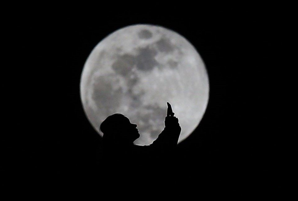 'EN UZUN AY TUTULMASINA HAZIR MISINIZ?'