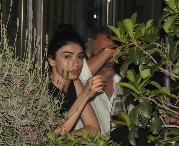 HAZAR ERGÜÇLÜ İLE ONUR ÜNLÜ YENİDEN BİRLİKTE