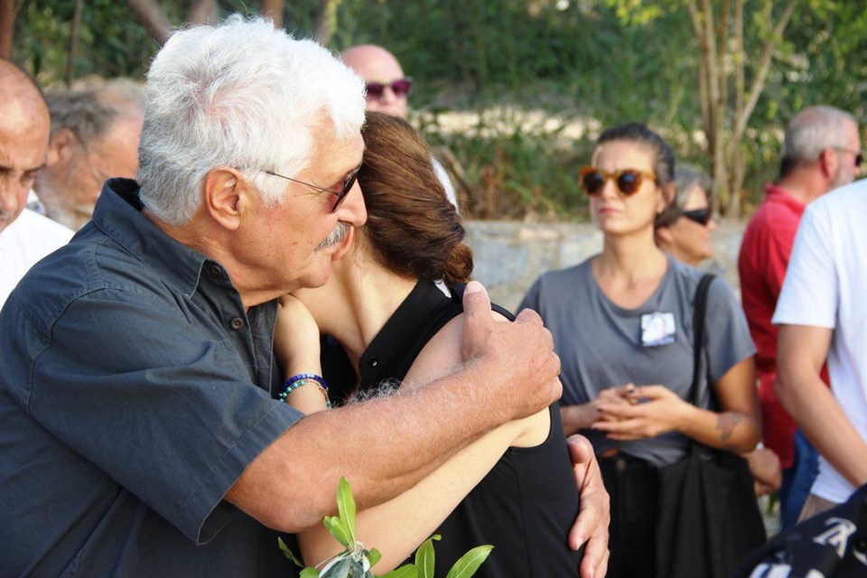 47 YILLIK HAYAT ARKADAŞIMI KAYBETTİM (EŞİNE SON VEDA)