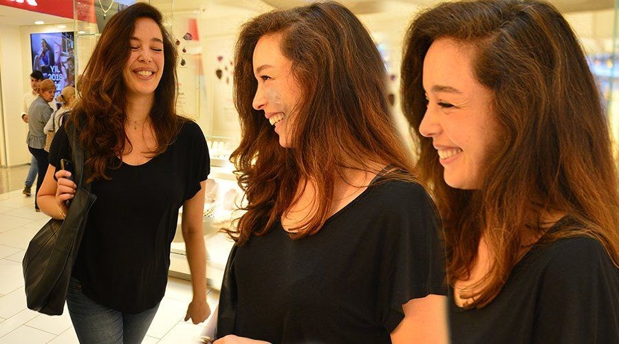 AZRA AKIN'IN HAMİLE STİLİ