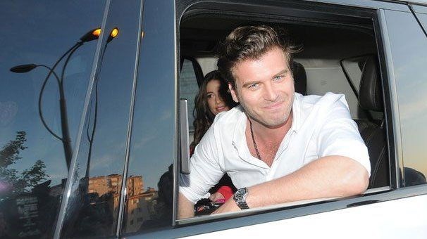 KIVANÇ TATLITUĞ'UN YENİ OTOMOBİLİ