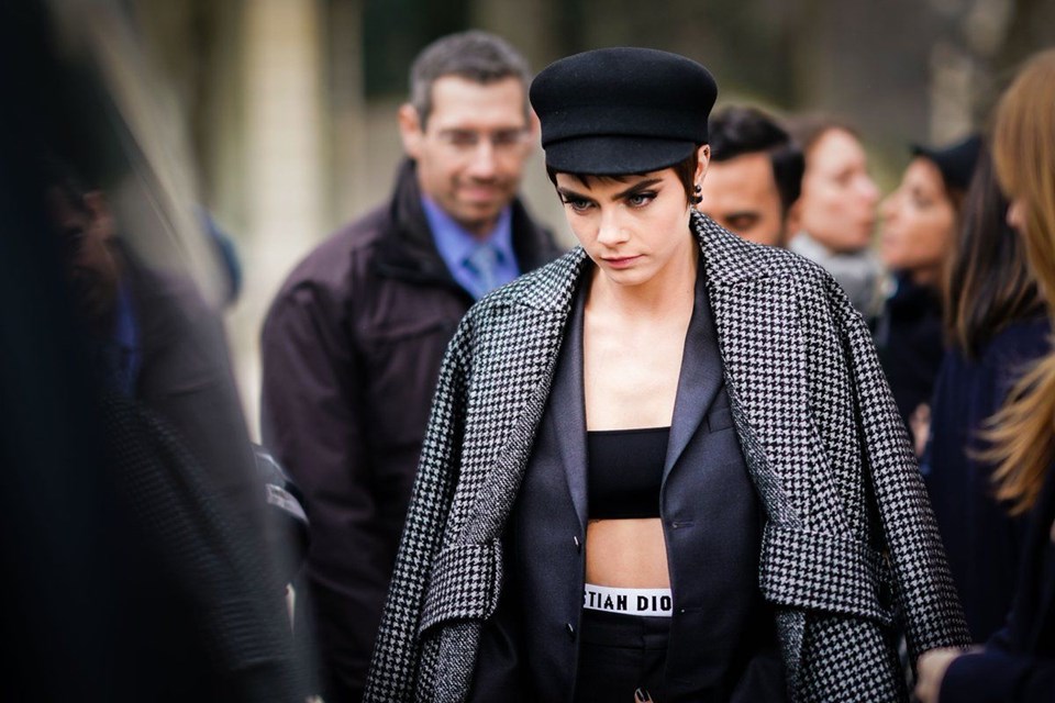 CARA DELEVINGNE'DEN TACİZ İTİRAFI