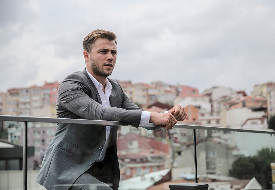 SÖZ KADROSUNA SÜRPRİZ İSİM