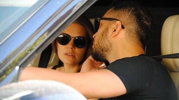 ASLI ENVER'DEN SOSYAL MEDYA HAMLESİ