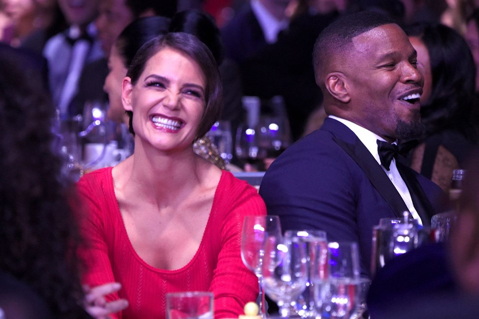 KATIE HOLMES VE JAMIE FOXX AYRILDI