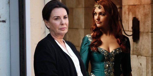 "TÜRKÇEYİ ÖĞRENMESİ GEREKİYOR"