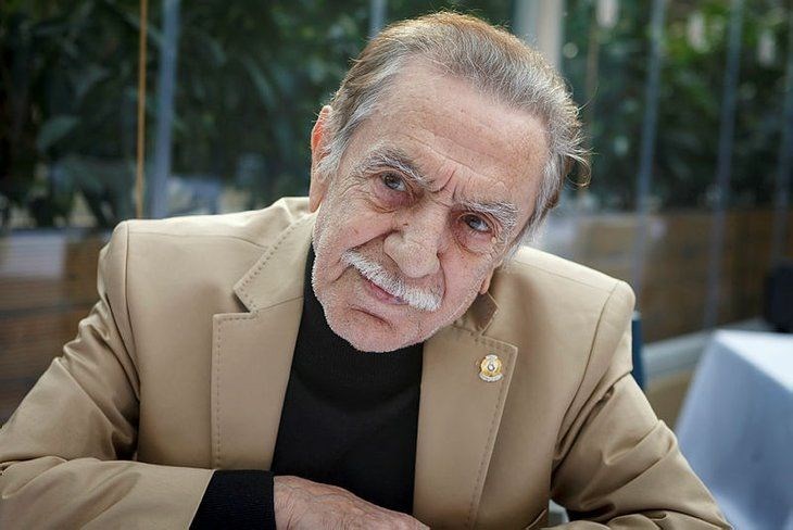 USTA OYUNCU AYDEMİR AKBAŞ'A KANSER TEŞHİSİ