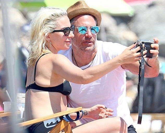 LADY GAGA'DAN TATİL SELFIE’Sİ