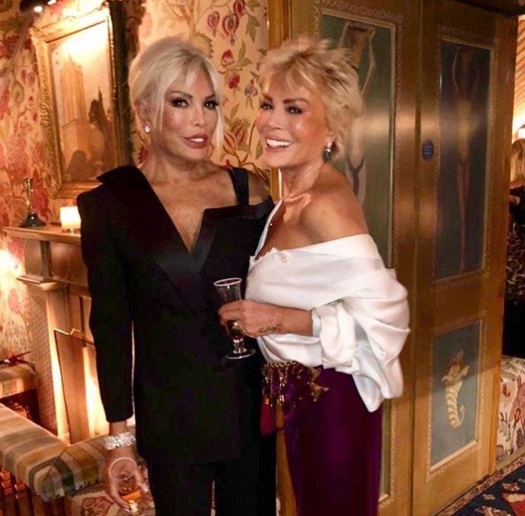 SEMİRAMİS PEKKAN'DAN VIP PARTİ