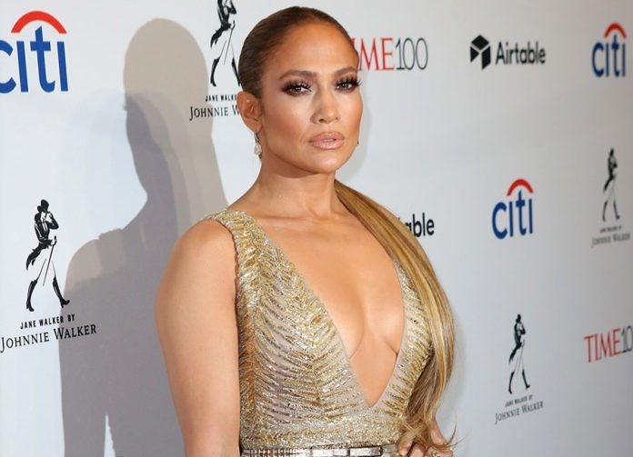 ARADAN 12 YIL GEÇTİ, YÜZÜNDE BİR ŞEY DEĞİŞMEDİ