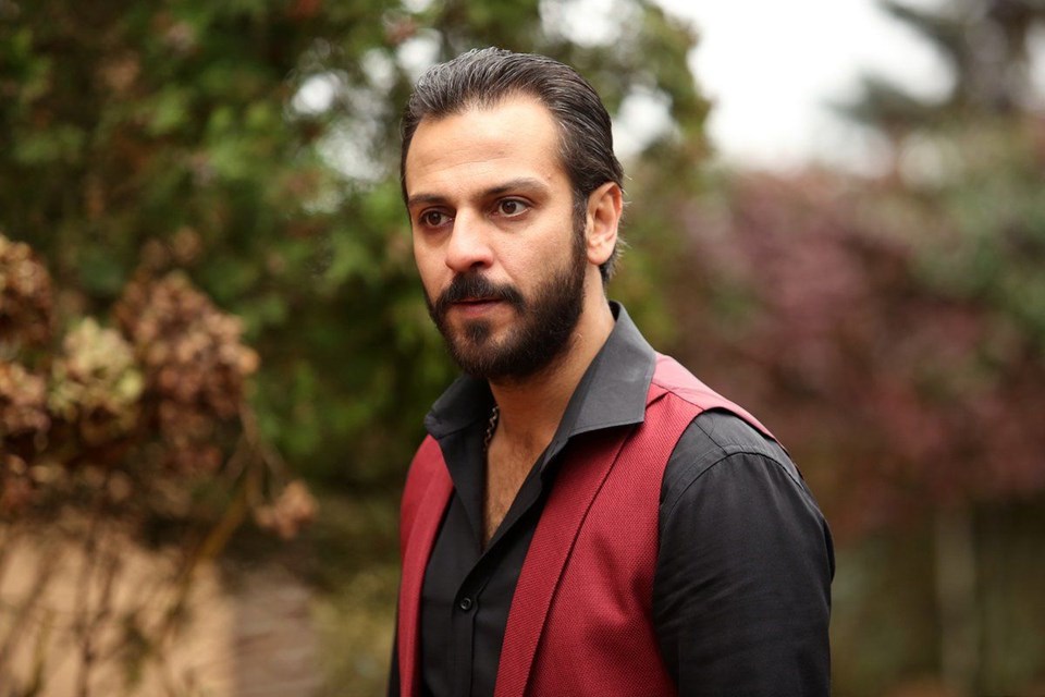 ÇUKUR'UN YENİ SEZONU ÖNCESİ İMZAYI ATIYOR