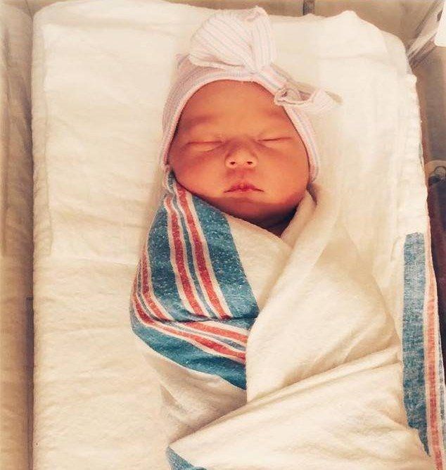 "İŞTE KÜÇÜK GONCA GÜLÜMÜZ"