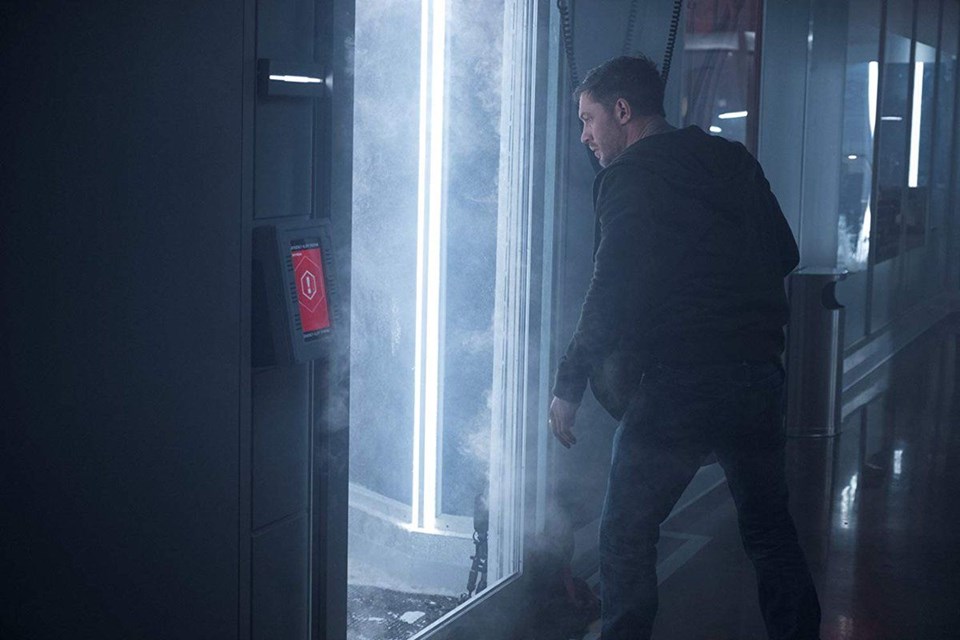 VENOM REKORLA BAŞLADI