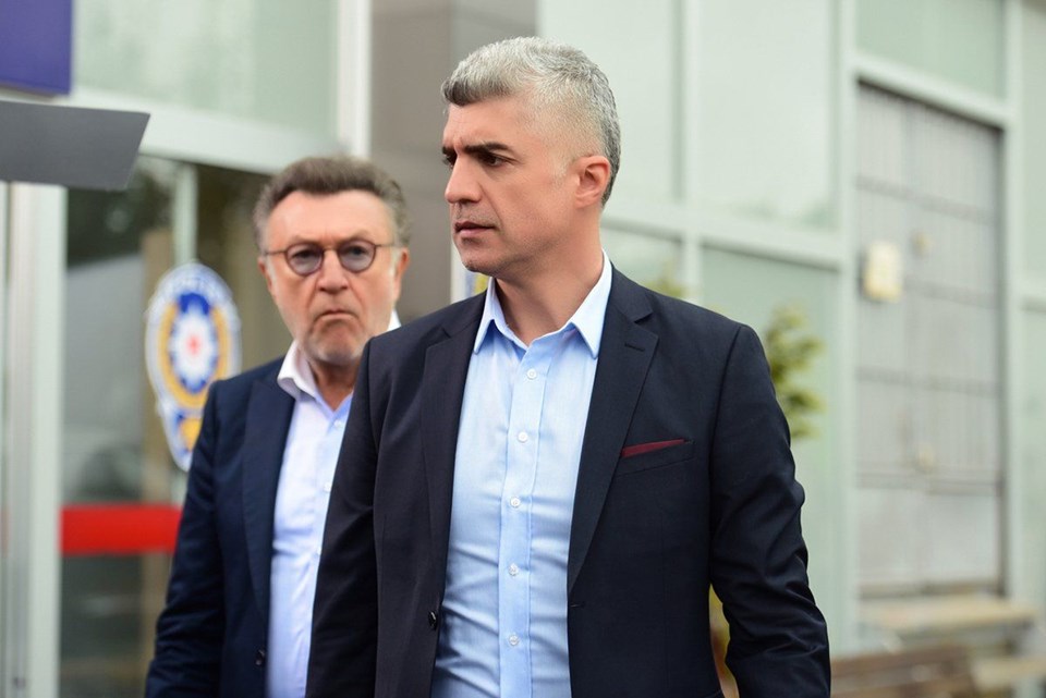 FARUK GARİP'İN OĞLU MU?