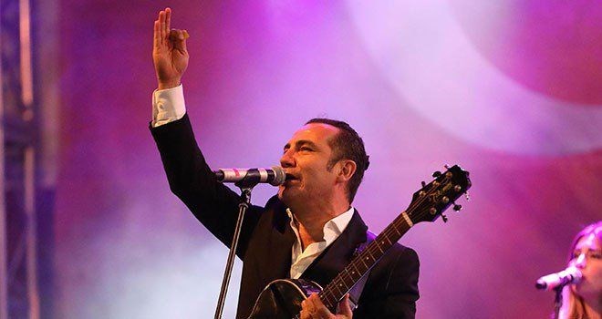 FERHAT GÖÇER ARTIK ALBÜM YAPMAYACAK