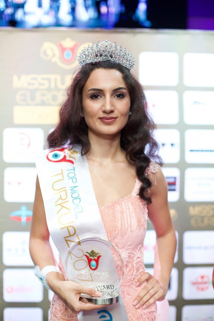 TOP MODEL DİLAN OKTAŞ'IN TACI VE UNVANI GERİ ALINDI