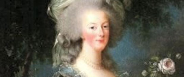 Marie Antoinette'in terlikleri açık artırmada