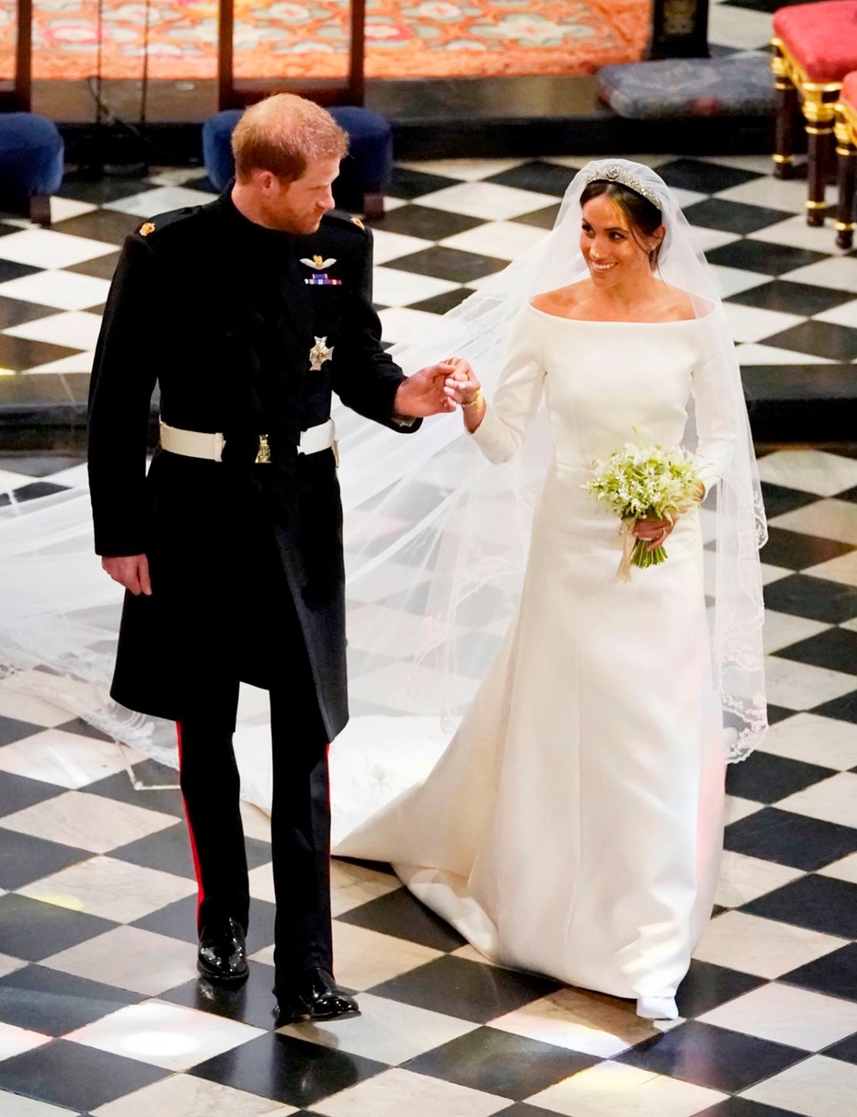 Meghan Markle, Kraliyet duğunu, gelinlik