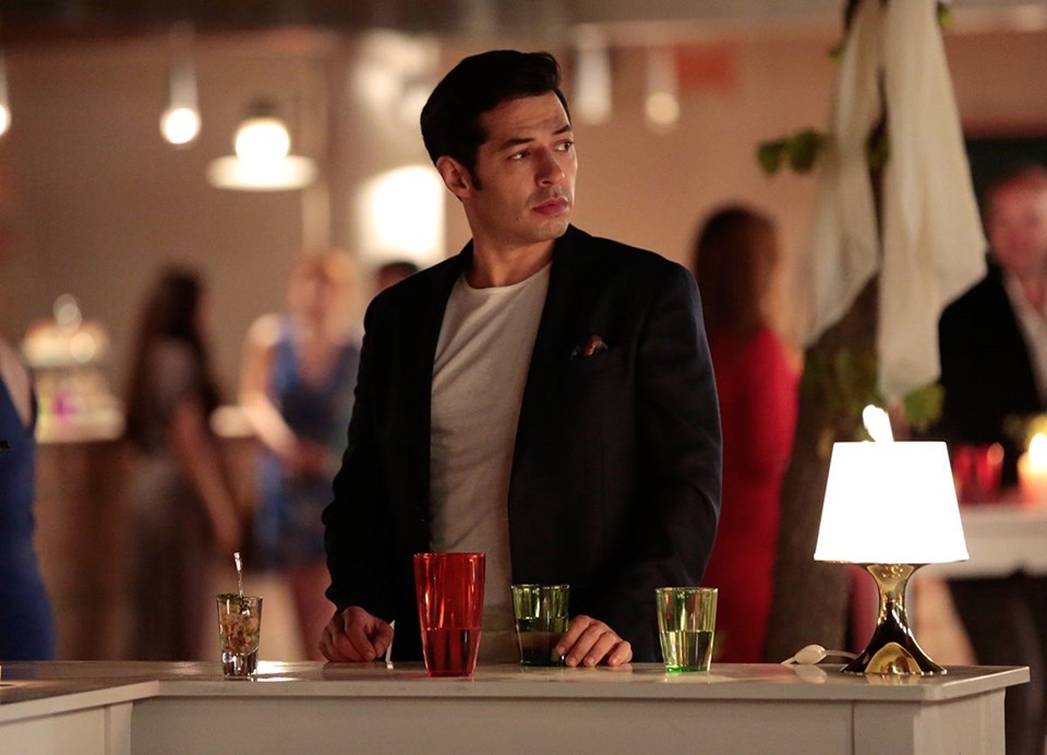 Mert Fırat, Ufak Tefek Cinayetler