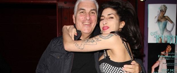 131107-mitch-amy-winehouse.jpg