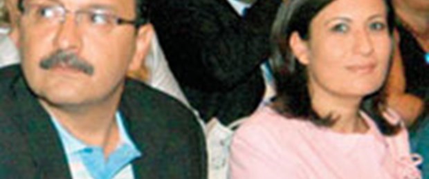 Nimet Çubukçu boşandı