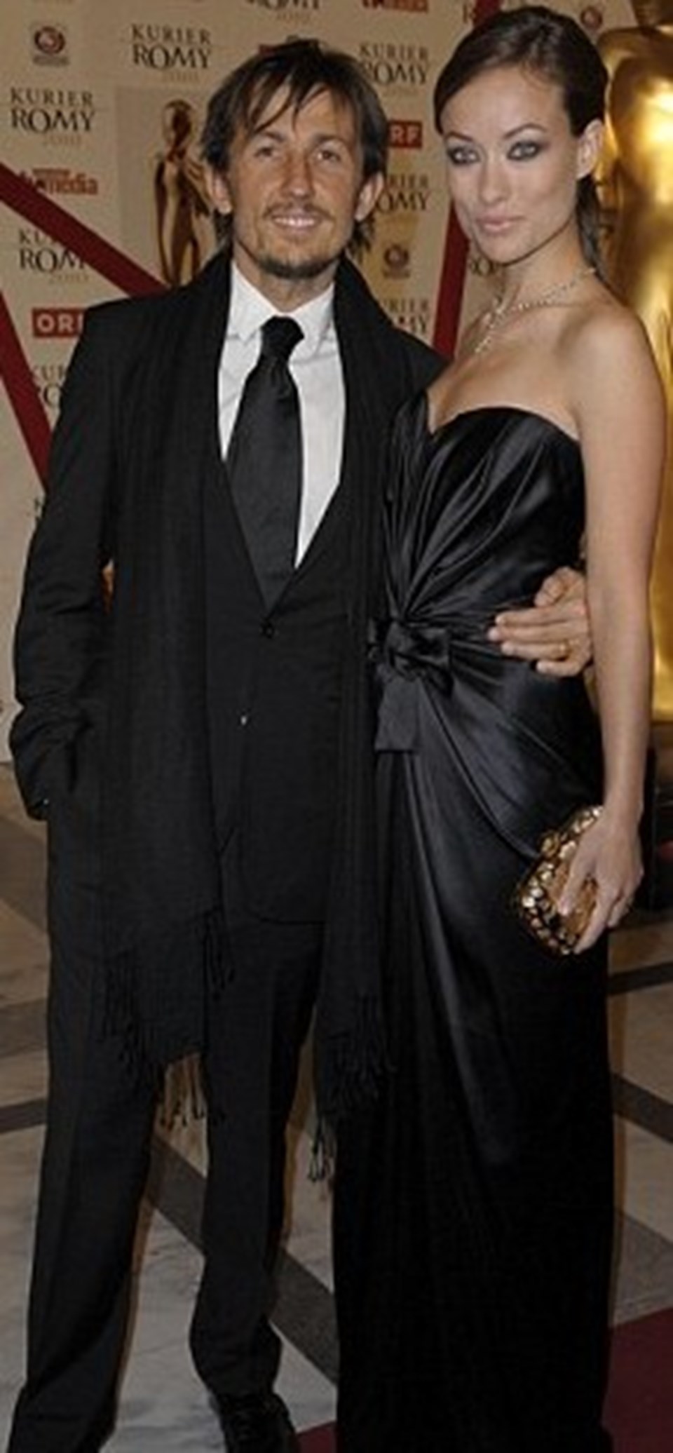 Olivia Wilde ve Tao Ruspoli Altın Küre ödüllerinde