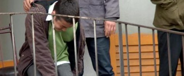Önce çarptı, sonra dövdü