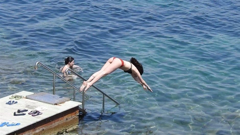 Özge Özpirinçci, tatil