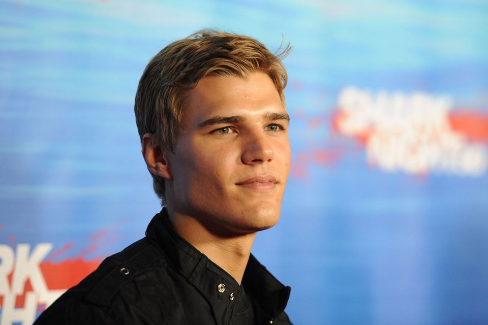Paris Hilton, Chris Zylka, kimdir, paris hilton sevgilisi, paris hilton yuzuk