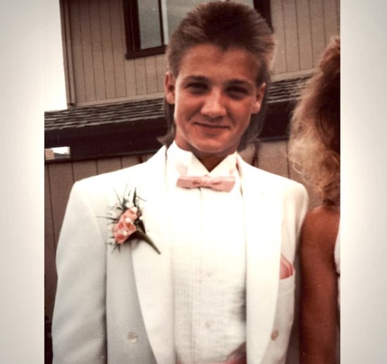 JEREMY RENNER