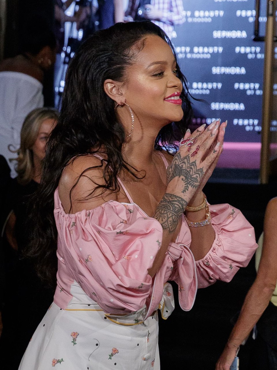 Rihanna, Sıra dışı ve tam yetkili elçi