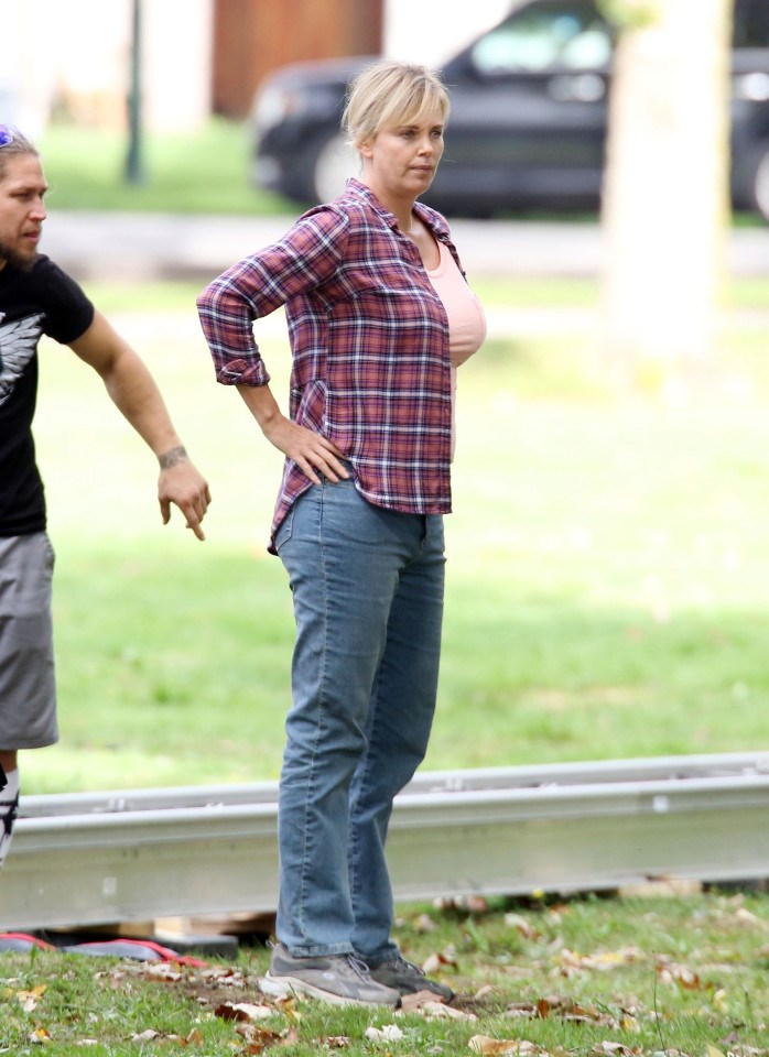 KIRMIZI HALIDAN ÇOK FARKLI