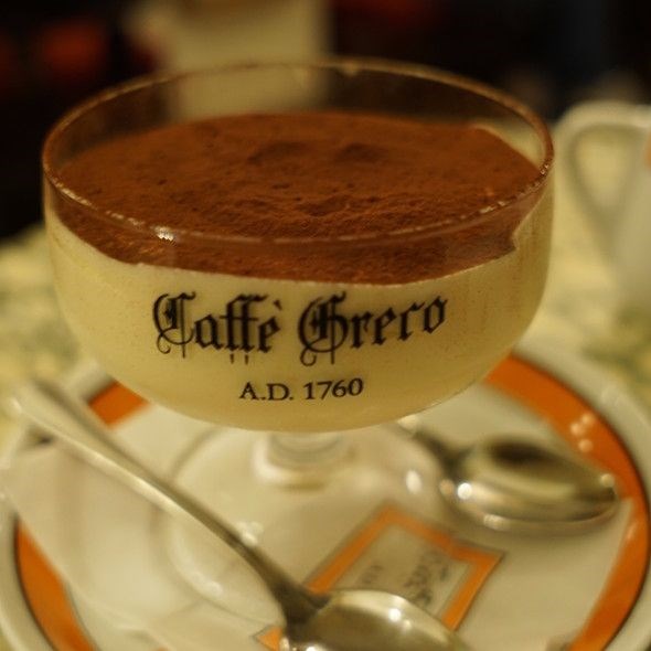 CAFFE GRECO'DA TİRAMİSU