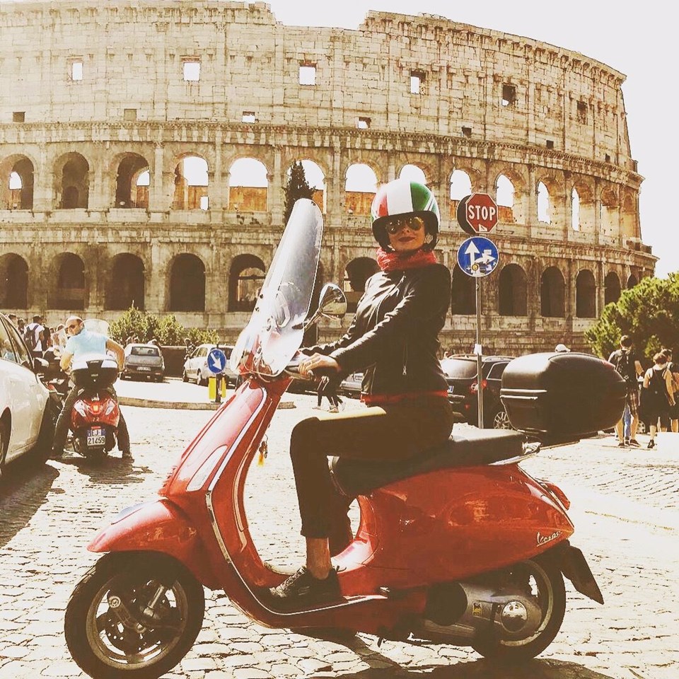 SEDA ÖĞRETİR: VESPA'SIZ OLMAZ!