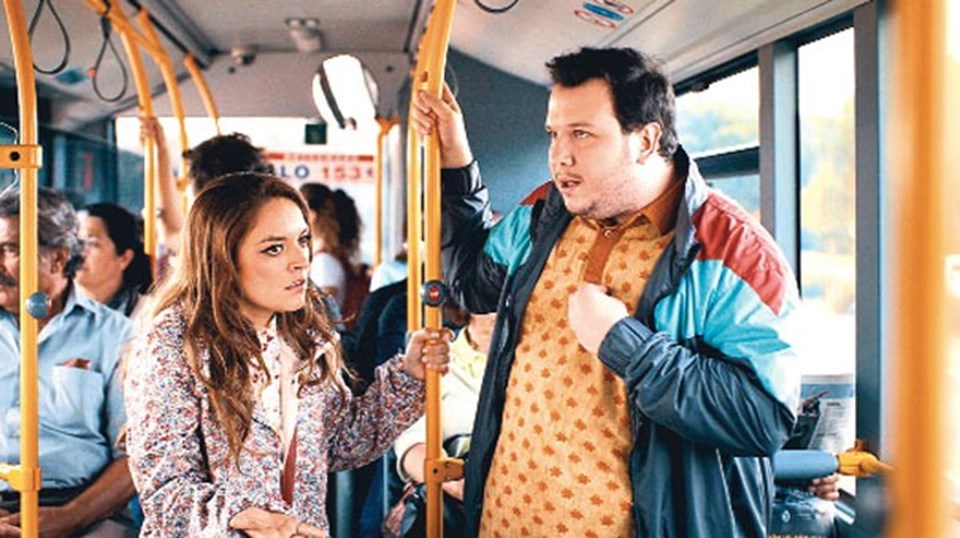 36 yaşındaki Gökbakar, Celal ile Ceren filminde başrolü Ezgi Mola ile paylaşmıştı.