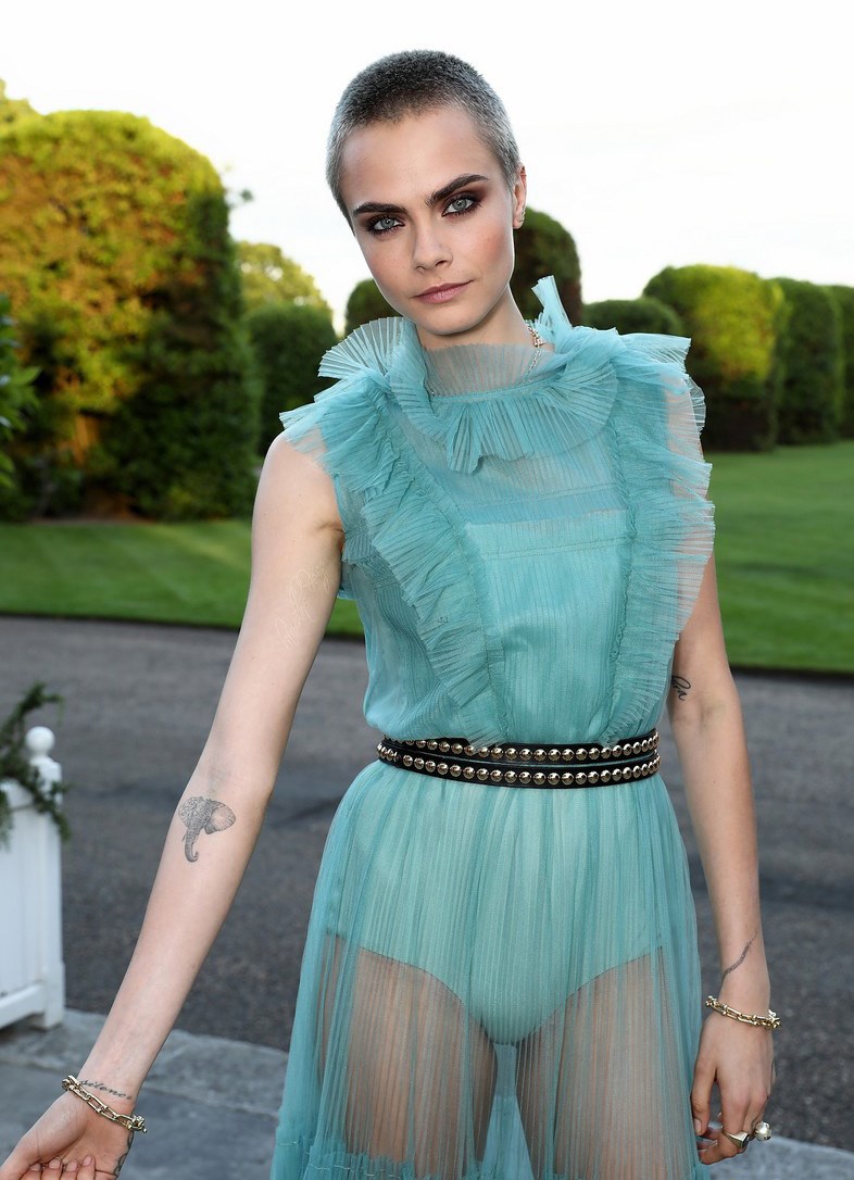 CARA DELEVINGNE