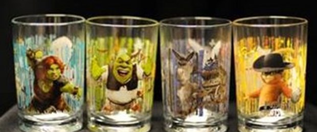 'Shrek' bardakları toplatılıyor