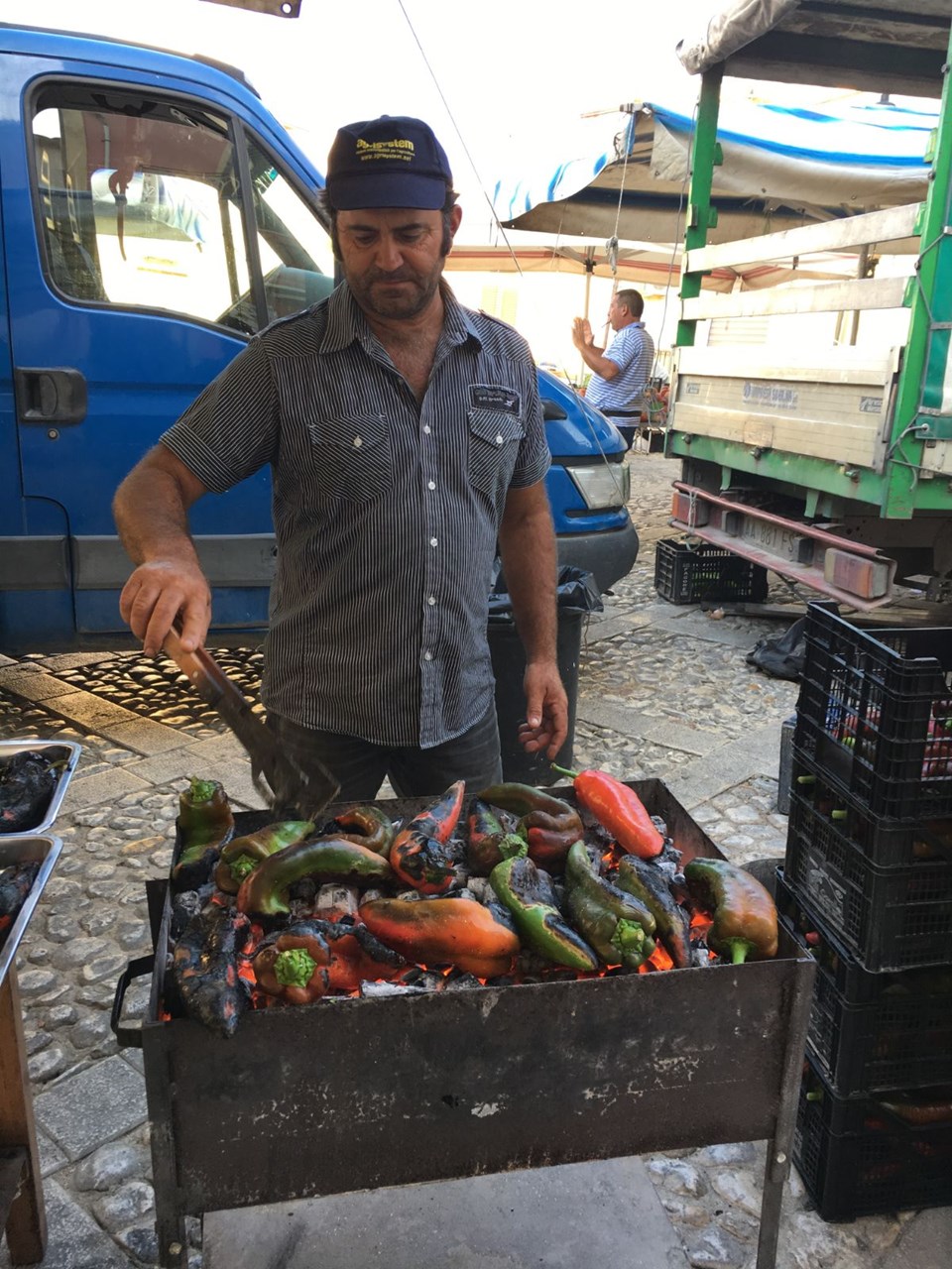 KÖZLENMİŞ BİBER, KURUVASAN VE KAHVE