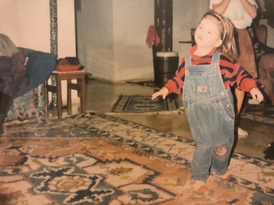 Deniz Baysal, söz derya kimdir?, deniz baysal kimdir?, deniz baysal sosyal medya fotoğrafları, deniz baysal hakkında bilgiler