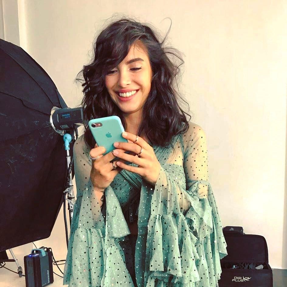 Deniz Baysal, söz derya kimdir?, deniz baysal kimdir?, deniz baysal sosyal medya fotoğrafları, deniz baysal hakkında bilgiler