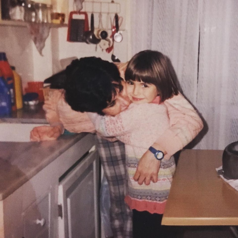 Deniz Baysal, soz derya kimdir?, deniz baysal kimdir?, deniz baysal sosyal medya fotoğrafları, deniz baysal hakkında bilgiler