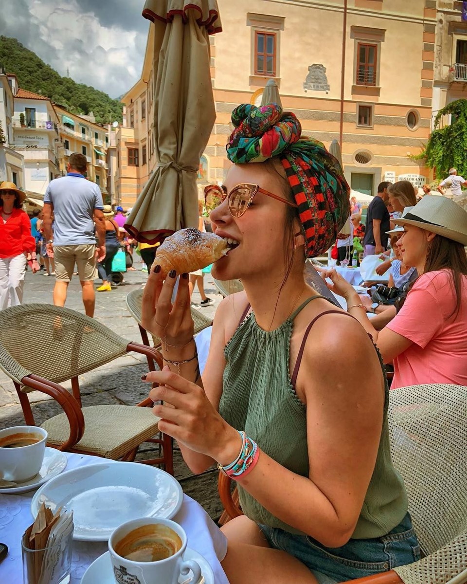 Deniz Baysal, söz derya kimdir?, deniz baysal kimdir?, deniz baysal sosyal medya fotoğrafları, deniz baysal hakkında bilgiler